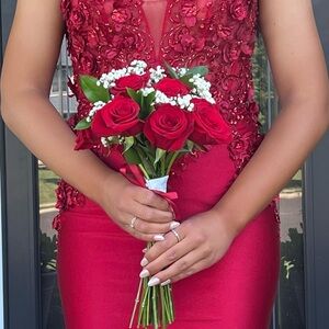 Absolutely gorgeous prom dress